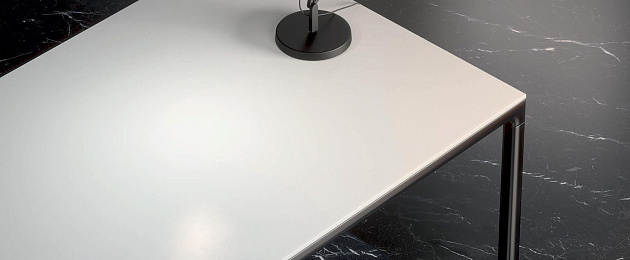GRANDE SOLID COLOR LOOK